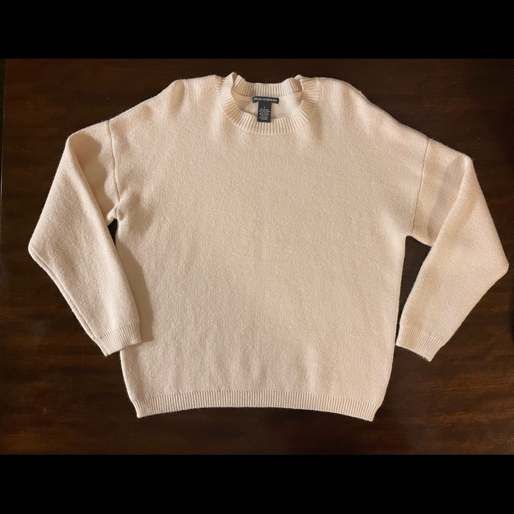 NWOT! Chelsea & Theodore, Cream Sweater - Picture 8 of 8